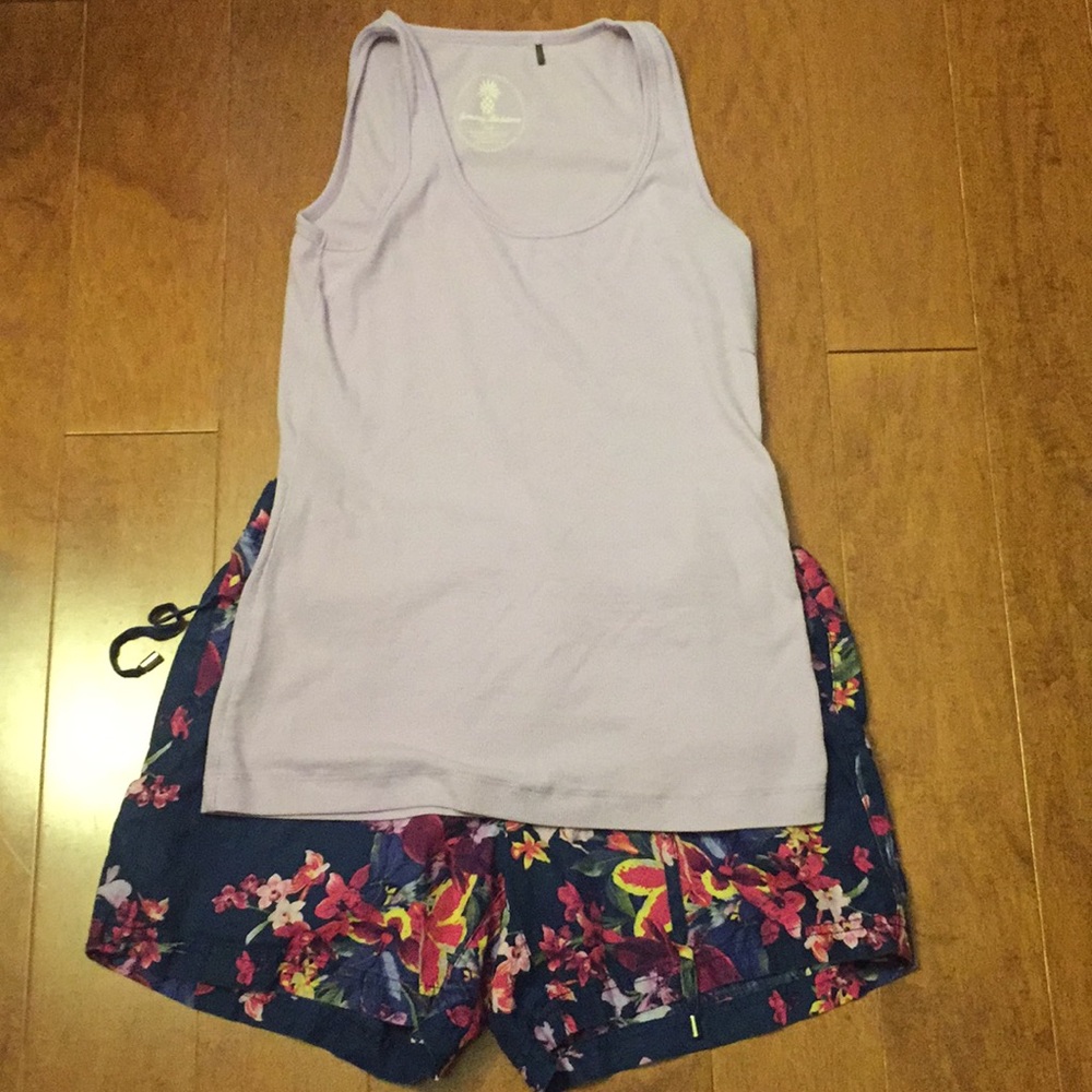 Tommy bahama tank top. Lavender. Small